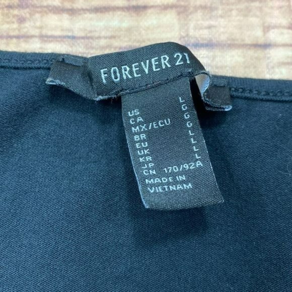 Forever 21 Black Crop Top Ruched Front - Picture 5 of 7